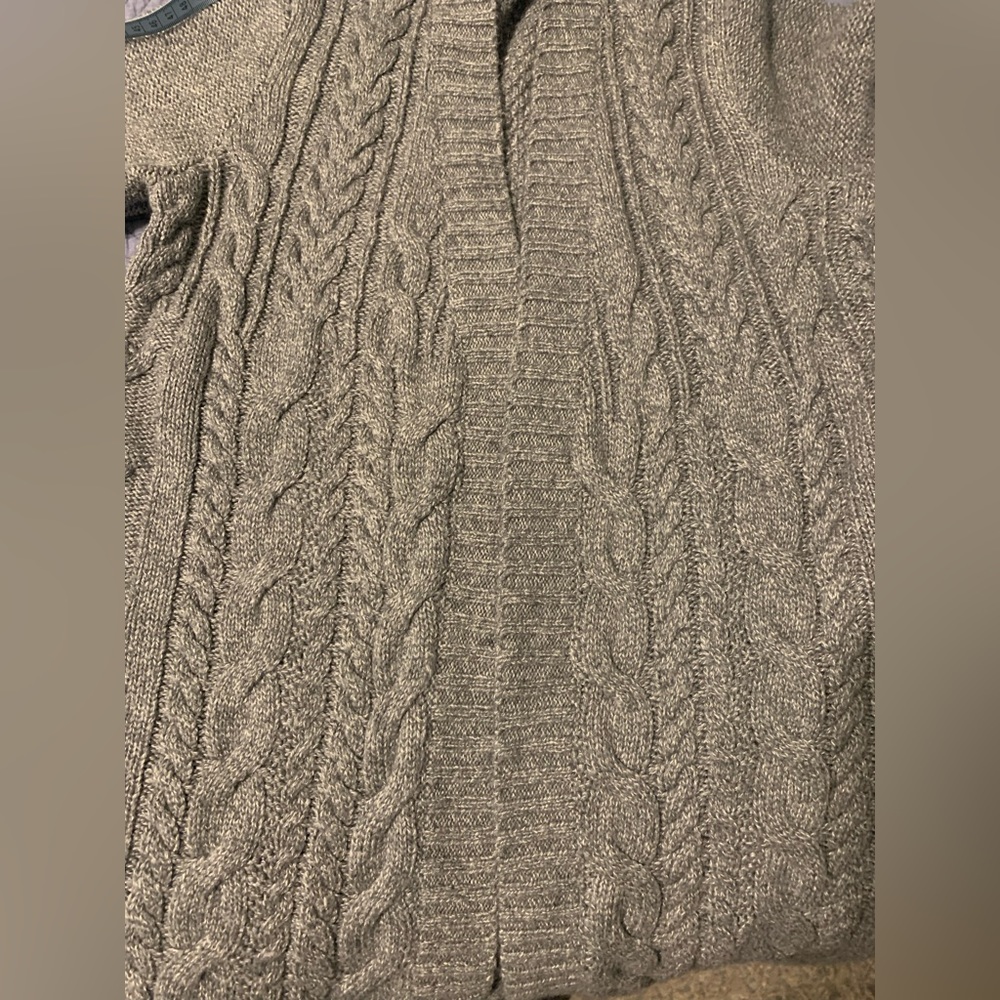 Cardigan - Picture 3 of 6